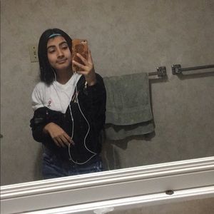 Meet your Posher, Aracely